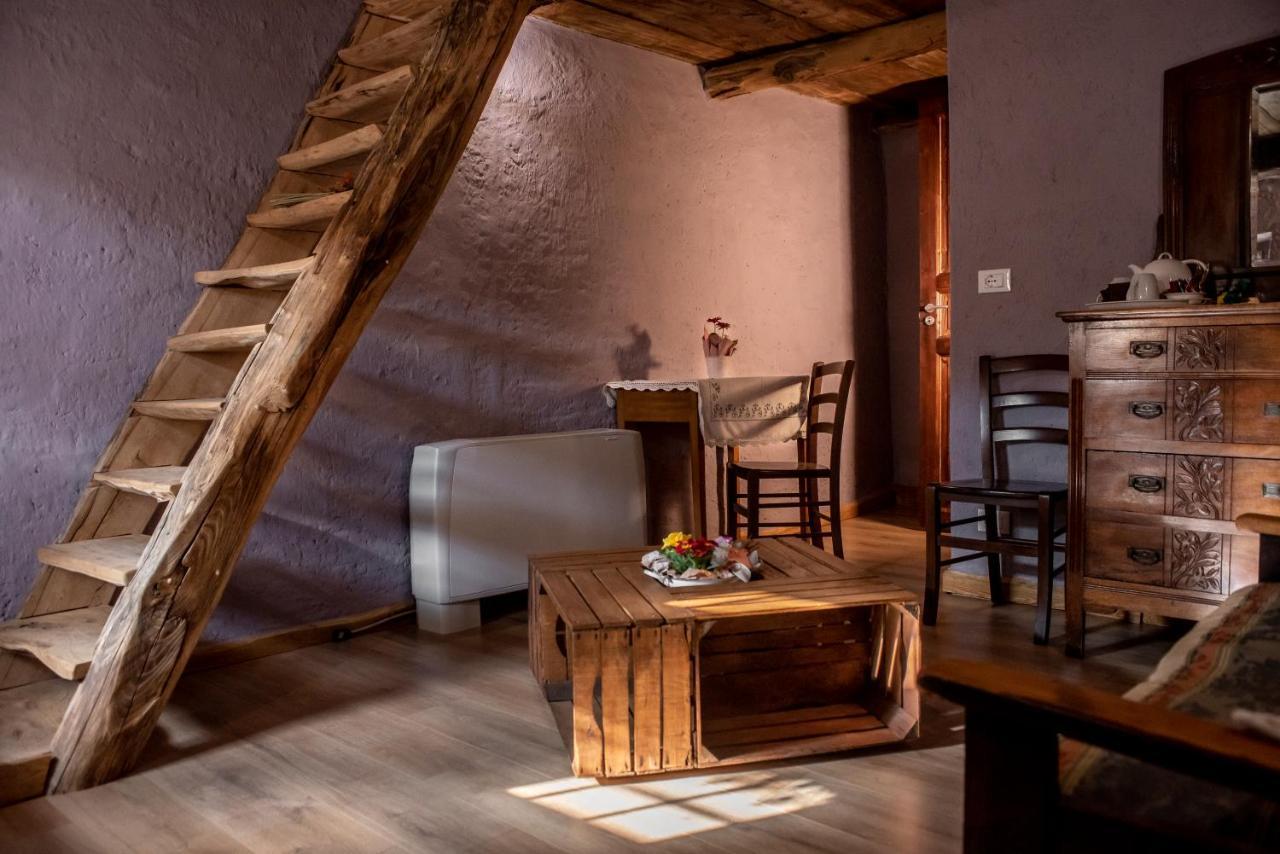 Agribenessere Agli Abatti Barge Екстер'єр фото