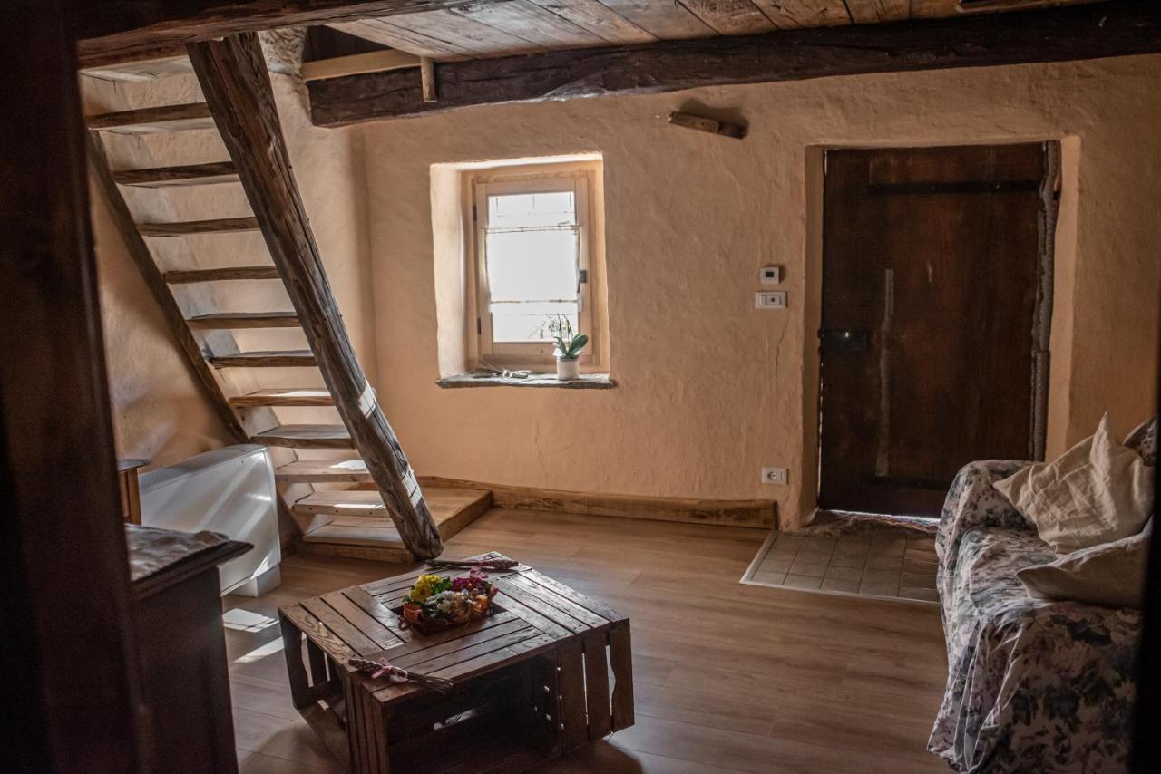 Agribenessere Agli Abatti Barge Екстер'єр фото