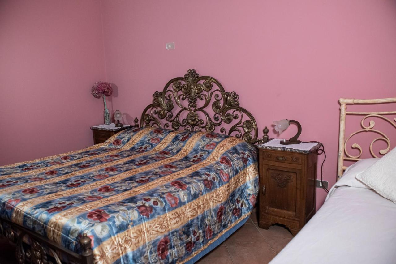 Agribenessere Agli Abatti Barge Екстер'єр фото
