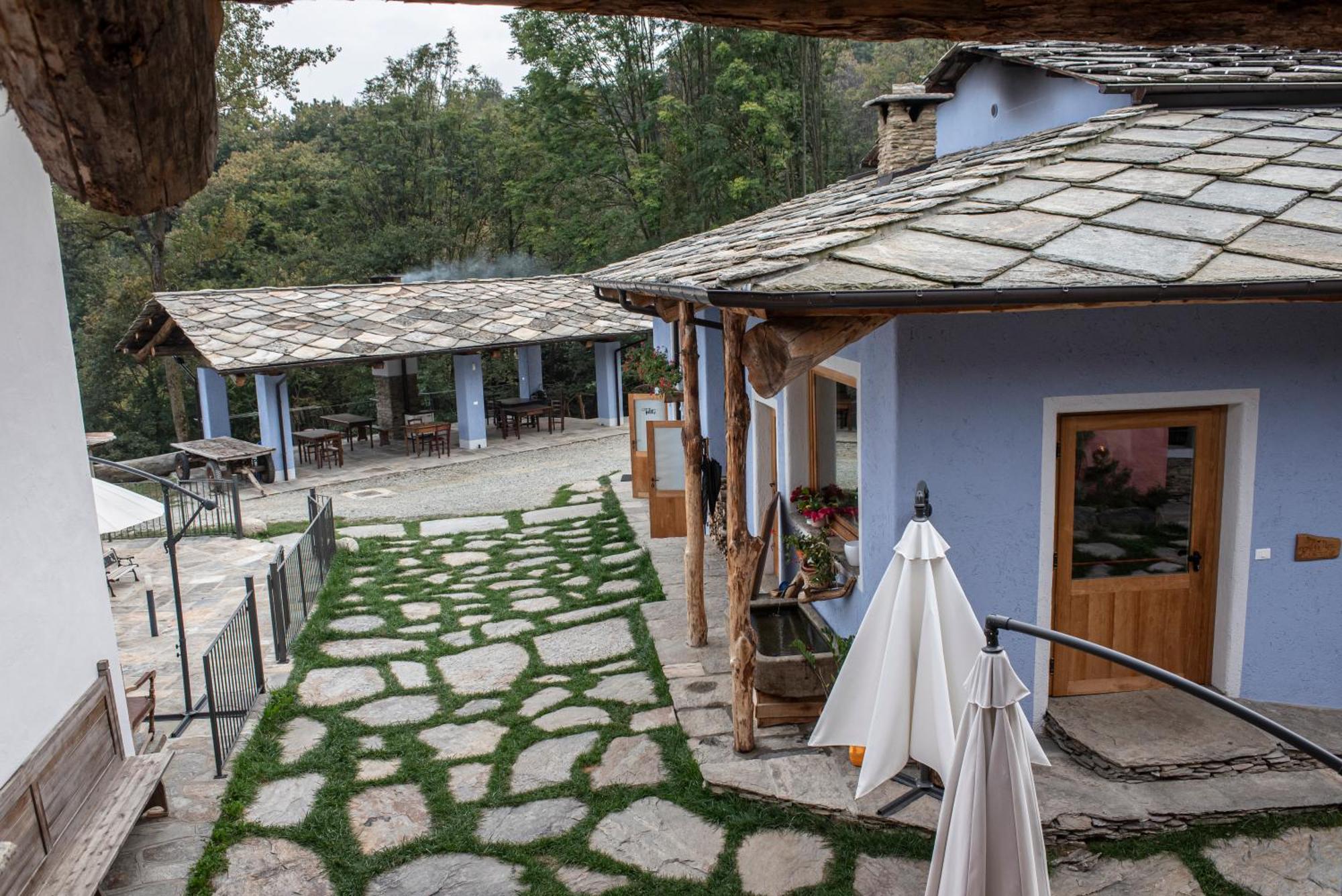 Agribenessere Agli Abatti Barge Екстер'єр фото
